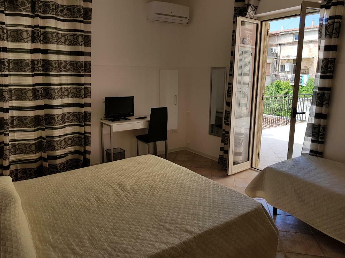 B&B Dimora Del Centro Скалея Экстерьер фото